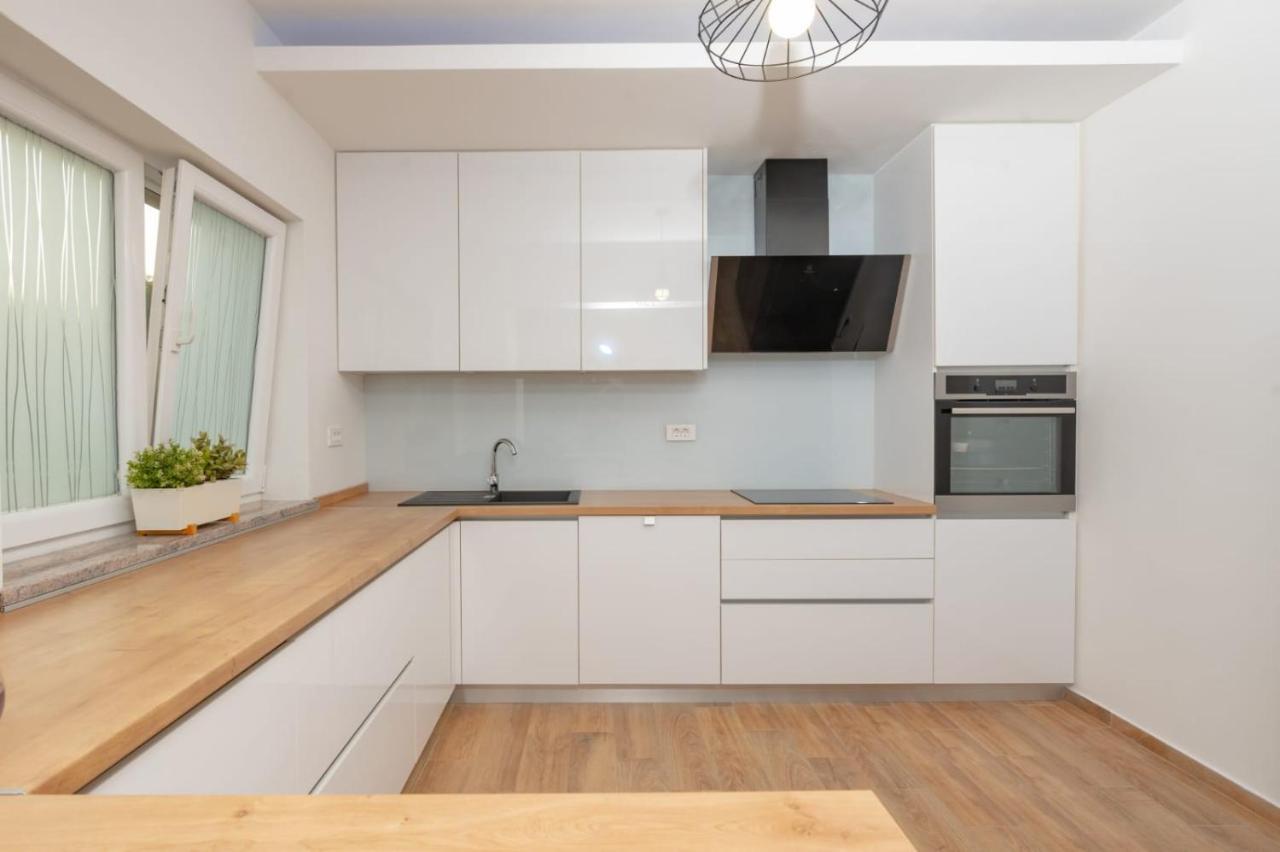 Torino Villa Pridraga Ngoại thất bức ảnh